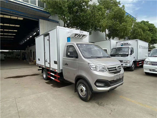 長(zhǎng)安跨越王X3可拆卸肉鉤車?yán)洳剀? />
                                                                    </a>
                            </div>
                            <div   id=