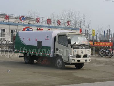 東風(fēng)小霸王3噸掃路車(chē)