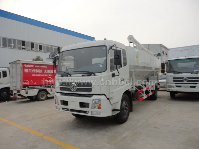 東風散裝飼料運輸車