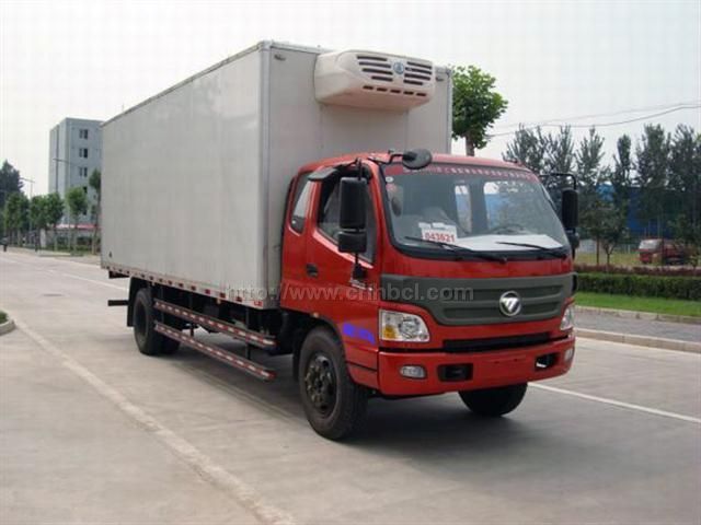 國(guó)四廂長(zhǎng)6.6米冷藏車